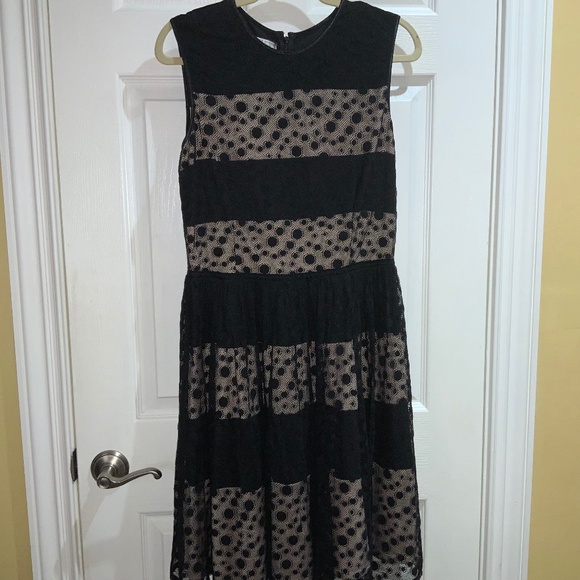 London Style Dresses & Skirts - London Style Collection lace overlay dress Sz 12 fit & flare sleeveless lined